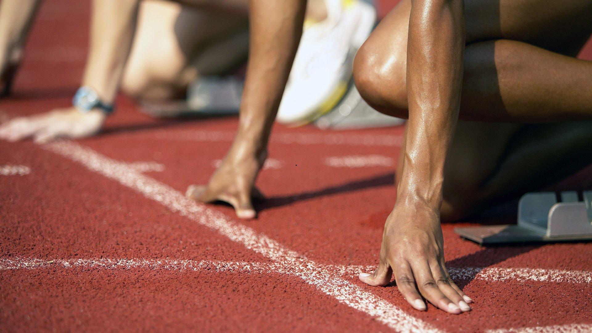 从模糊到坚定，科沃德的NBA梦想之旅与跨越太平洋的篮球觉醒